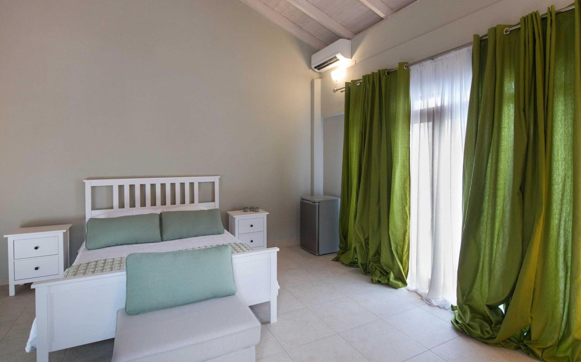 Nv Suites - Sea Front Av Properties 尼基亚娜 外观 照片