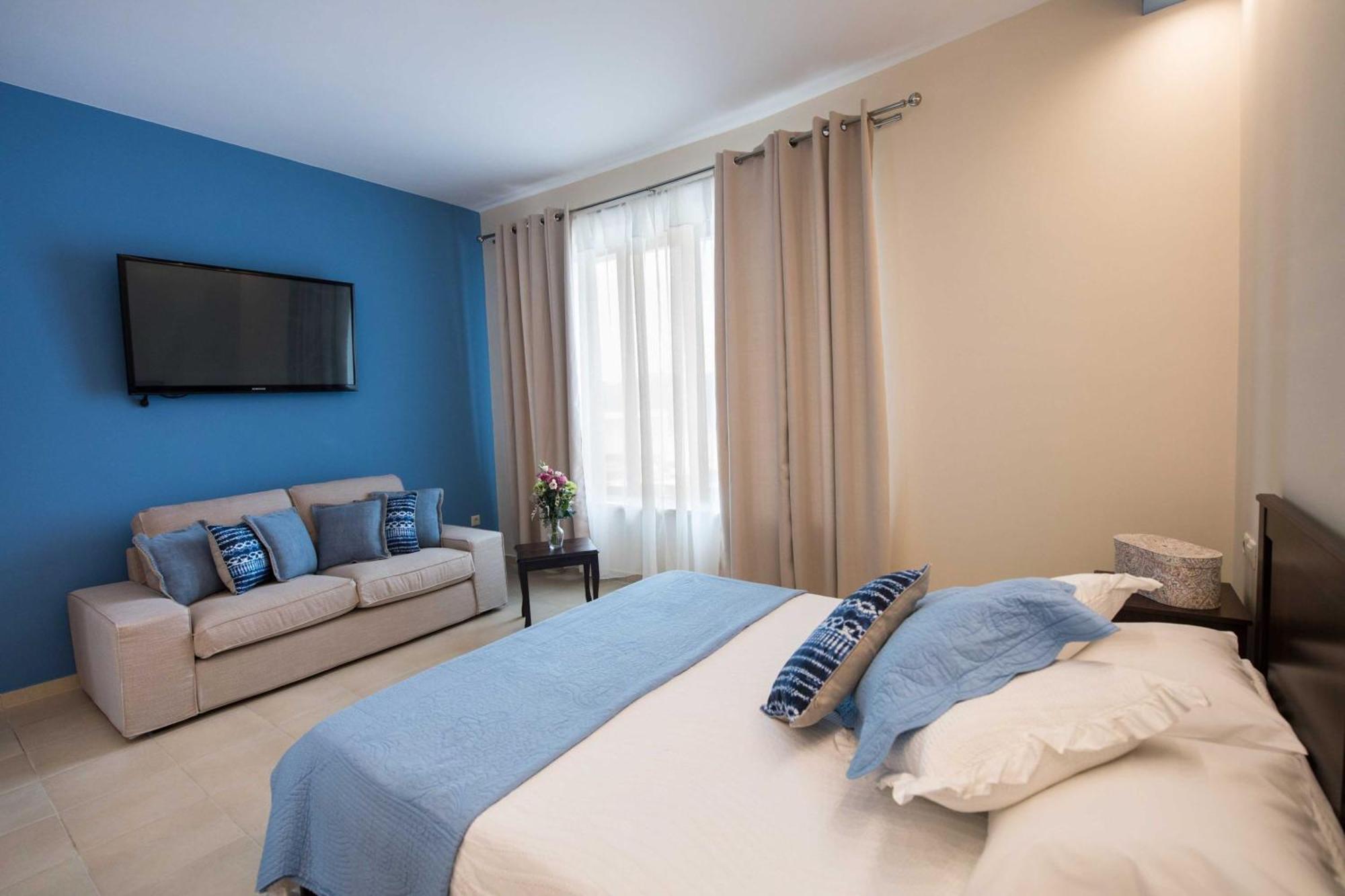 Nv Suites - Sea Front Av Properties 尼基亚娜 外观 照片