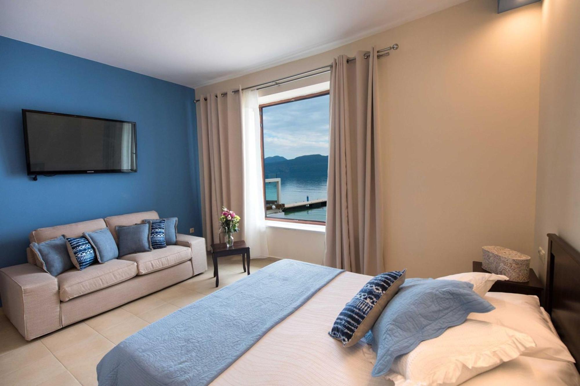 Nv Suites - Sea Front Av Properties 尼基亚娜 外观 照片
