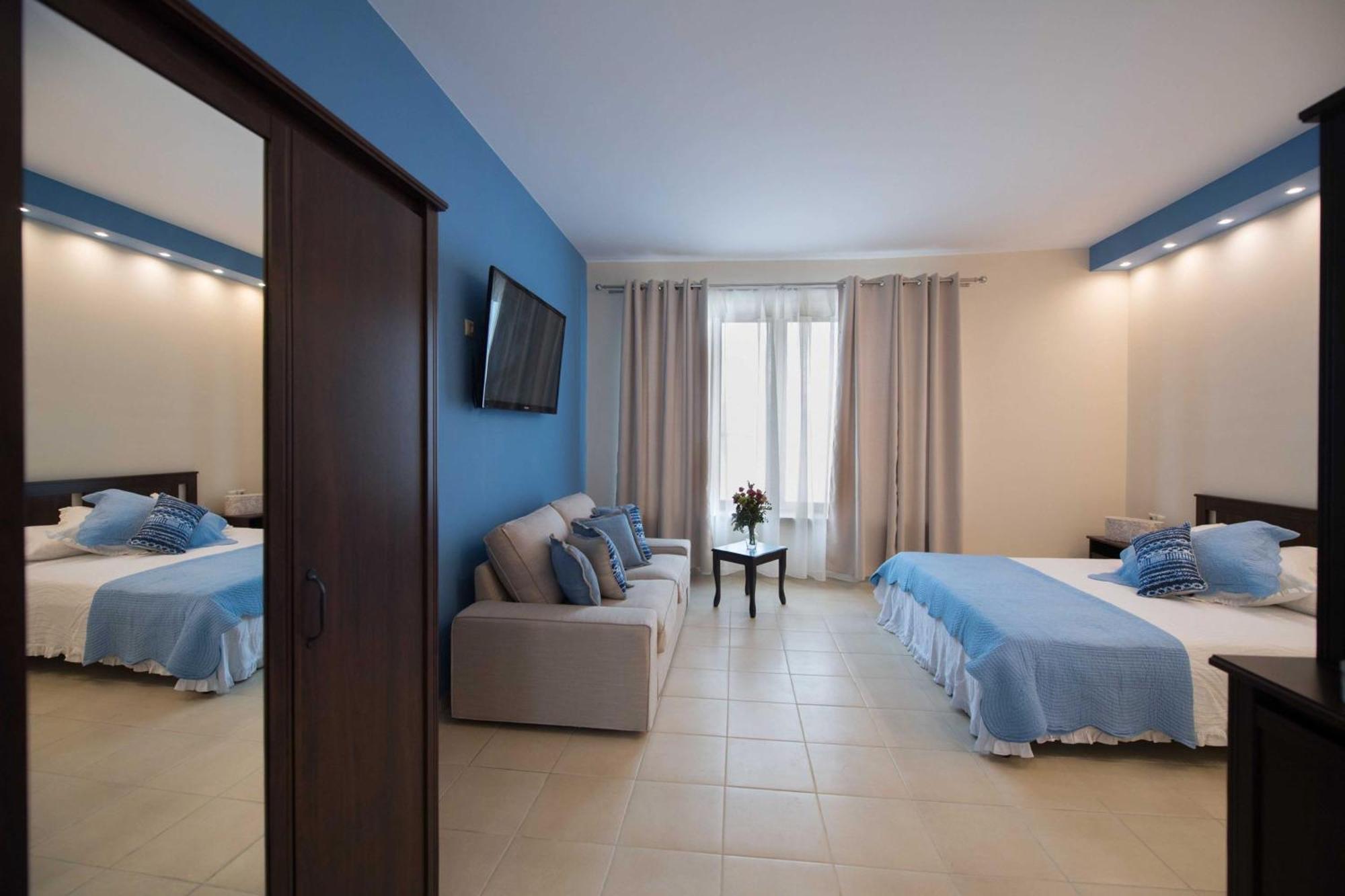 Nv Suites - Sea Front Av Properties 尼基亚娜 外观 照片